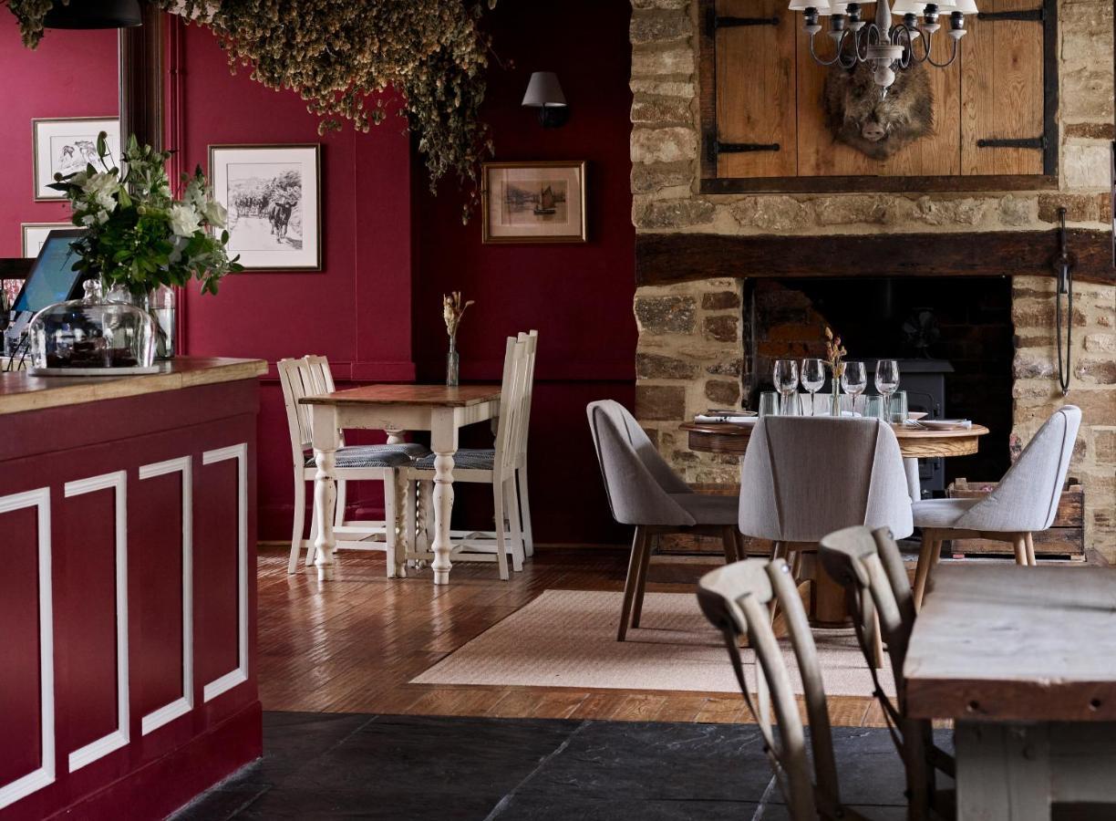Hotel The Barrington Boar Ilminster Exterior foto