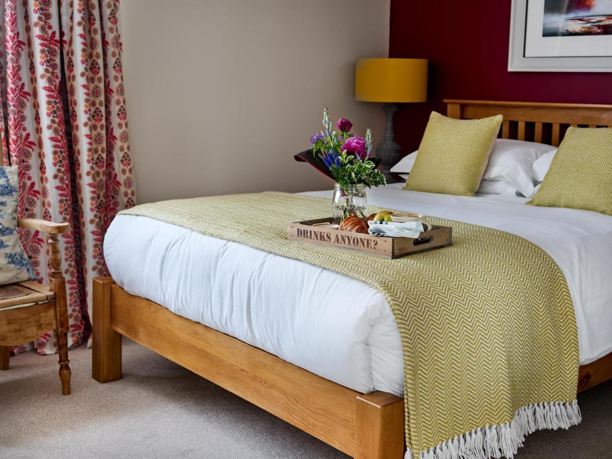Hotel The Barrington Boar Ilminster Exterior foto